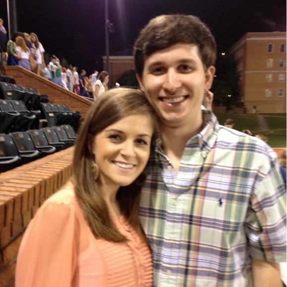 Meet your Posher, Kristen - Picture 1 of 1